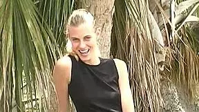 Blonde Amateur Milf Slut Mindy Aka Yummymama Public Flashing Outdoors