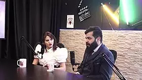 lady snow and lord kenobi explore swing cast with tifany rocha in intimate group session