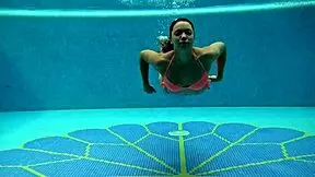 Hungarian Naked Sazan Cheharda Swims Teasingly In Pool!