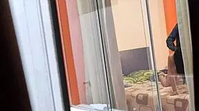 MI VECINA COLOMBIANA FOLLANDO CON SU NOVIO VOYEUR