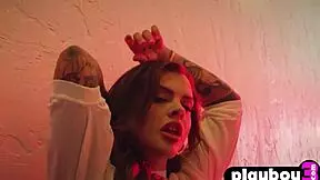 Sexy Teen Keisha Grey Shows Off Her Perfect Big Butt And Amazing Big Tits