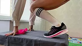 Please fill me with your cum, stepson! Creampie me hard 😍💦