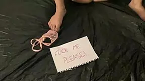 Big Ass Stepmom Leaves Note For Stepdad To Fuck On Her Period Stepson Finds It And Fucks Instead Real Amateur Interracial Couple