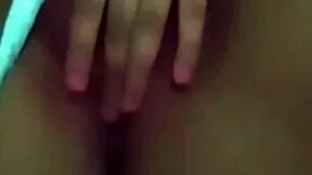 olha como minha buceta amanheceu inchada