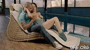 A young Russian amateur shares a close-up first experience.