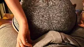 Mi Hermanastra Monta Su Increible Culo En Mi Verga!