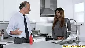 The interracial session becomes passionate until stepbro shoots load