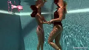 Underwater lesbos serbian and russian 😍