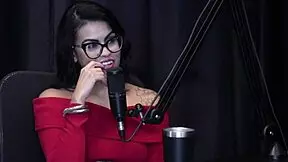 Watch Bruna Ferrari Tease Bia Hot in Podcast!