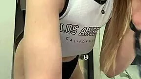 Extreme Fingering Pussy In The Hotel