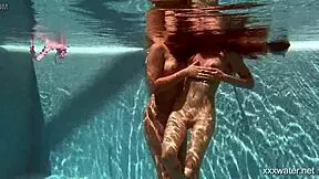 Underwater lesbos serbian and russian 😍