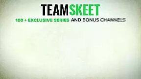 gorgeous stepdaughter cecelia taylor and stepmom natasha nice share huge cock