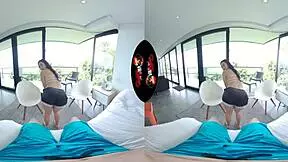 i'm this 18yr latin teen in my first vr porn shoot
