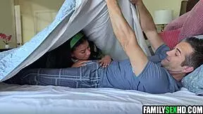 Sneaky stepdaughter blows and fucks stepdad