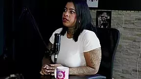 the client asked the dog to lick, likes big dicks, hit a girl at the club - marcelly mello