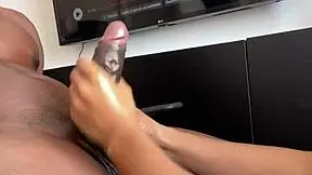 Amateur couple enjoys a relaxing bbc massage session.