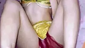 bonneyuwu dances as leia in star wars cosplay