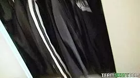 Shesnew blonde teen girlfriend homemade pov fuck