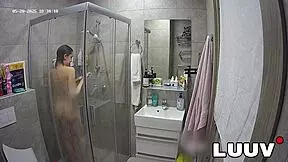 Luuv Kareflore Films Amateur Shower Routine