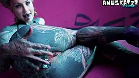 Tattoo girl stretch her asshole - solo anal play and fisting - goth slut?