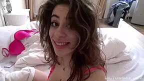 HUGE TITS REAL AMATEUR GIRLFRIEND GETS AN ORAL CREAMPIE