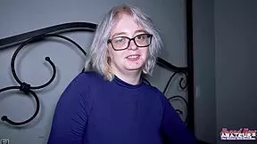 Platinum Blonde Coed Annie Archer Gives Bj And Gets Wet Muff Pounded