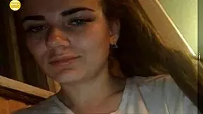 SEXY girl SHOWS BOOBS on WEBCAM!