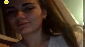 SEXY girl SHOWS BOOBS on WEBCAM!