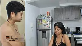 Sexo duro y romántico de una pareja real que terminó con mucho cums en la cara- historia completa