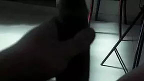 Miles Morales Homem Aranha Cosplay Batendo Uma Punheta E Gozando Bastante Bem Gostoso - Gozo Farto