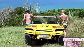 Tarra White Eats Pussy at Beach 😋