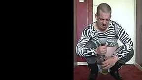 bisexual crossdresser mark wright asking for a man to fill his mouth up with piss while his mate films it on his mobile phone or camcorder