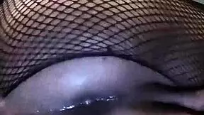 Why does this ebony emo slut Tavaius Deshawn masturbate solo as Chris Brown's biggest fan?