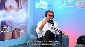 Teen lylapeach reaches 21 orgasms and squirts while whipped with bills on the fuckmachine podcast.