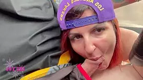 Gostosas engolindo rola descendo pra bc e jogando no tigrinho