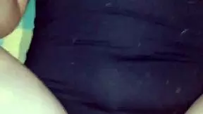 espero a mi amante sin panty para que me detone rico