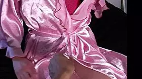 amateur teen aspen nervously fingers her pussy with help