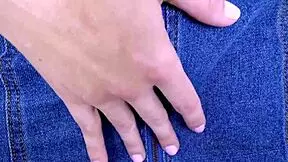 Sultry Brunette Vibe Gets Fucked At A Modeling Audition