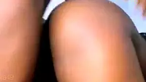 She spotted a chance to have sex with me while sitting 😏