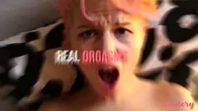 Sexy Teen 18+ Road Trip Fuck Leading to Facial