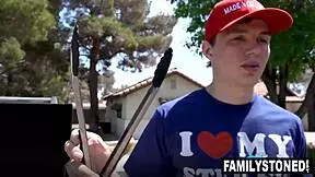 i saw penelope kay get a huge cum show on her face from stepdad will pounder and stepbro josh rivers, it was so messy!!