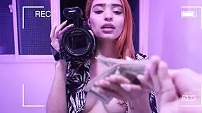 Yaira says, 'I masturbate solo'