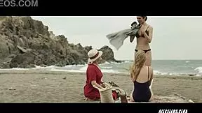 juana acosta and ingrid garcia jonsson star in acantilado 2016