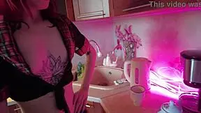 i'm suckin' that fat old dude's big dick