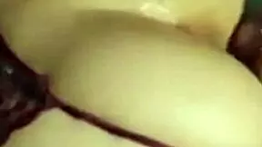 Liberei o cuzinho para o desconhecido da internet após ele enviar pix de presente 😏