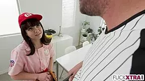 mochi mona plays with real balls