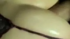 Liberei o cuzinho para o desconhecido da internet após ele enviar pix de presente 😏