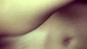 hermosa mujer gets a sensual massage 😘