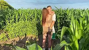 i hard roughly fucked the hot cute multiorgasmic babe in public on the corn feild