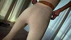 Gigi's first cock sucking at the inn! 😍